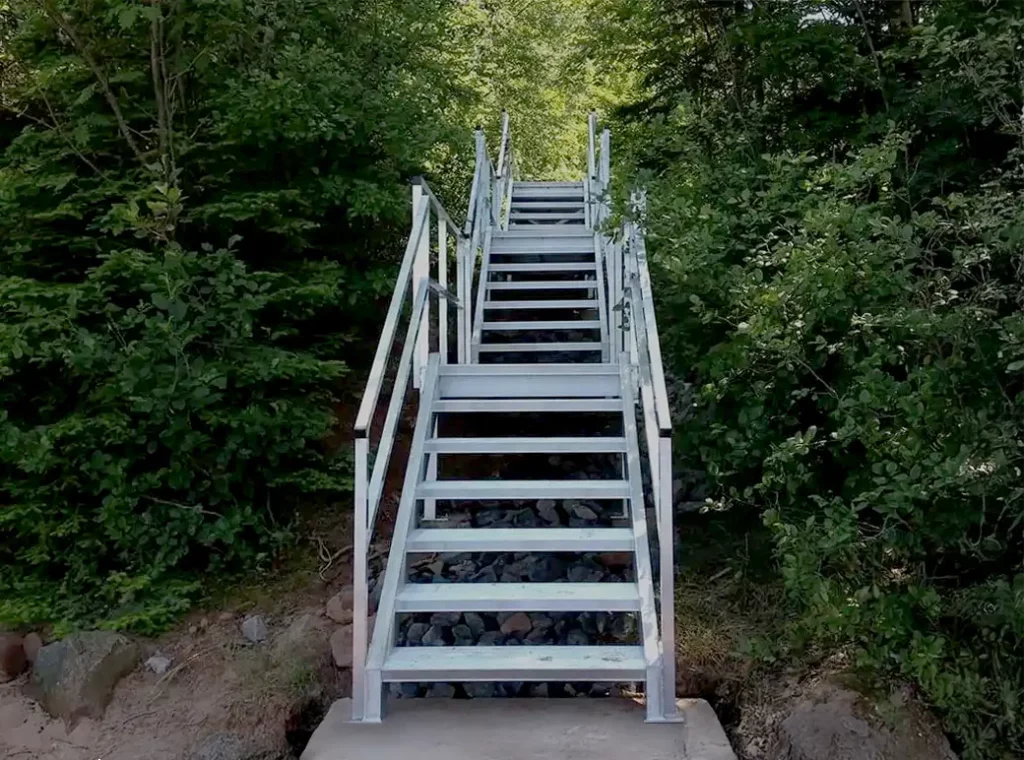 Durable Aluminum Hillside Stairs for Beach Access