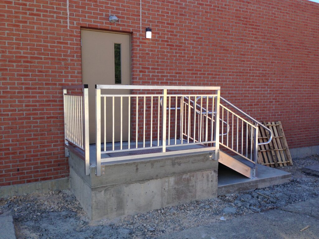 Entry Stairs Installation for Pac-Van
